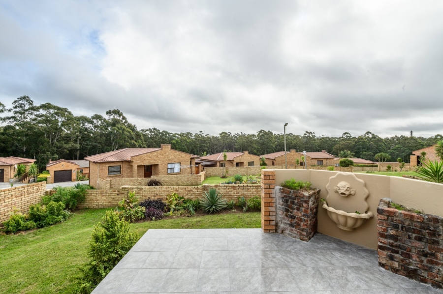3 Bedroom Property for Sale in Glenroy Park Eastern Cape